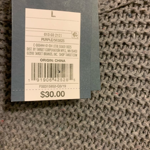 Universal thread sweater - Picture 3 of 3